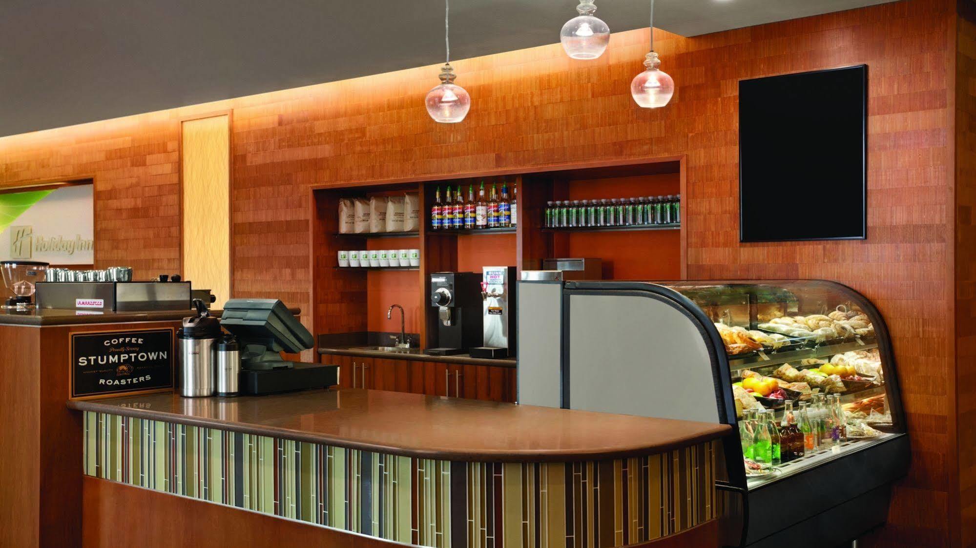 Holiday Inn Portland-Airport I-205 By Ihg Esterno foto